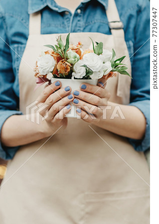 Small business, flower shop, decor studio and outdoor work Small business, flower shop, decor studio and outdoor work 77307447