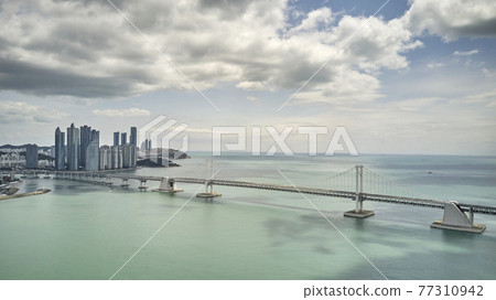 Gwangan Bridge,Marine City,Swimman,Haeundae-gu,Busan Gwangan Bridge,Marine City,Swimman,Haeundae-gu,Busan 77310942