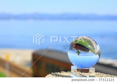 Amaharashi coast and Himi line reflected in a glass ball Amaharashi coast and Himi line reflected in a glass ball 77311123