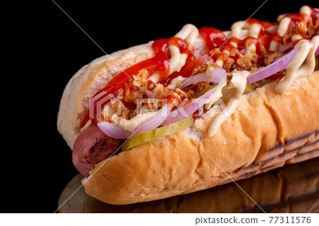 hot dog, grilled bun, sausage mix, fresh tomato, salted cucumber, mayonnaise, french onions hot dog, grilled bun, sausage mix, fresh tomato, salted cucumber, mayonnaise, french onions 77311576