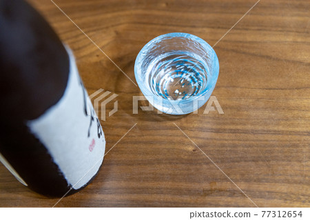 Cold sake and choco 77312654