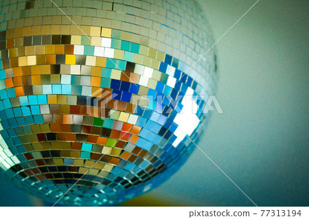 Mirror ball (film particles) Mirror ball (film particles) 77313194