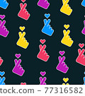 Korean love sign. Finger heart gesture. Sarangae icon. Seamless pattern on black background. 77316582