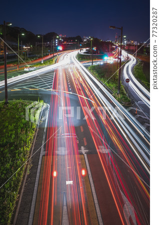 從仙波公園人行天橋長時間曝光 77320287