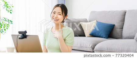 Women who recommend telework 77320404