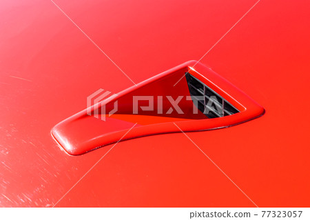 Air intake of private car 77323057