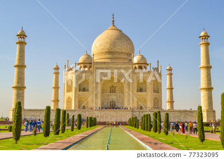 Image of Taj Mahal (Agra, India) 77323095