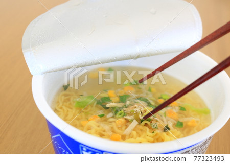 Cup ramen salty 77323493