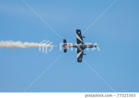 意大利空軍雜技團“Frecce Tricolori”Solo Knife Edge 意大利空軍雜技團“Frecce Tricolori”Solo Knife Edge 77325303