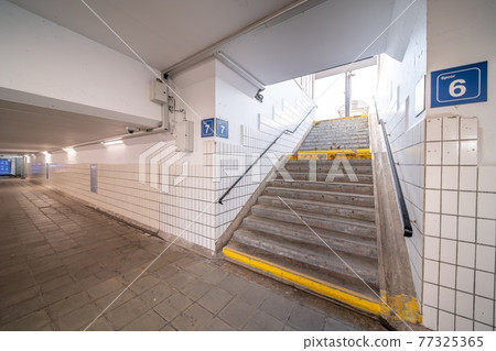 Stairway in station Stairway in station 77325365