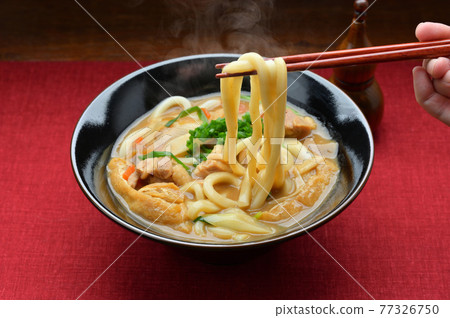 Note) Steam is synthetic. Winter food "curry udon" "curry udon" "curry udon". Udon curry flavor, 77326750
