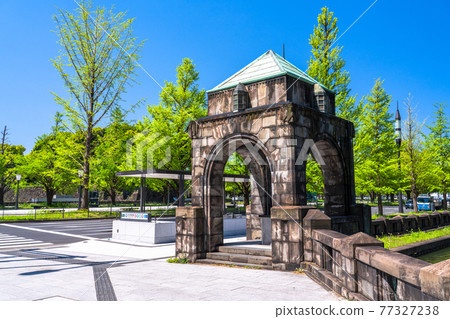 《東京》初夏的青綠色行古通 77327238