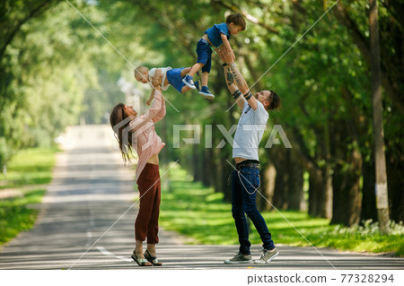 parents play with children the park parents play with children the park 77328294