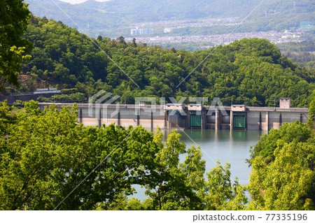 Hitokura Dam from the observatory 77335196