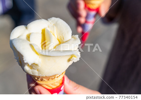 在長崎縣出售的美味“Chillin Chillin Ice”的照片。 77340154