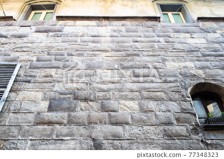 medieval wall of palace in Upper Town of Bergamo medieval wall of palace in Upper Town of Bergamo 77348323