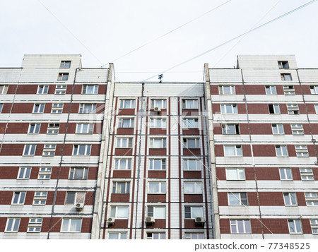 urban multi-storey residential house in Moscow urban multi-storey residential house in Moscow 77348525
