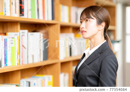 Beautiful Japanese women Beautiful Japanese women 77354084