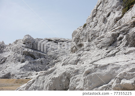 Wakayama Shirasaki Marine Park Limestone Wakayama Shirasaki Marine Park Limestone 77355225