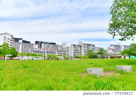 鹽入公園噴泉廣場/河濱公園鹽入方向（東京都荒川區）[2021.4] 77359417