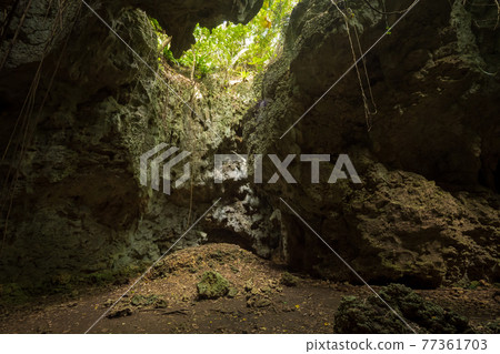 沖繩美麗島宮古群島 Irabu Island Power Spot Cave Nudoku Biab 77361703