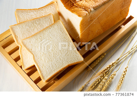 Pan brand image 77361874