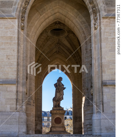 Monument to Blaise Pascal under the Saint-Jacques Tower - Paris 77367311