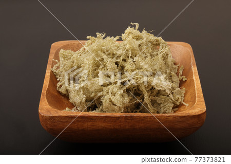 Chopped tororo kelp from Hakodate, Hokkaido Chopped tororo kelp from Hakodate, Hokkaido 77373821