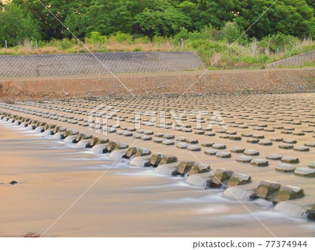 Floor hardening work River scenery 77374944