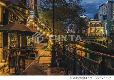 Illumination of Nayabashi Bridge in Nagoya and promenade along the Hori River Illumination of Nayabashi Bridge in Nagoya and promenade along the Hori River 77375496