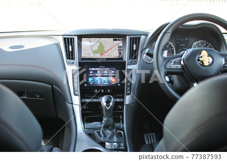 Sharpened car driver's seat 77387593