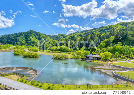 Spring Miyagase Lakeside Park Square and Dam Lake Kanagawa Prefecture 77398941