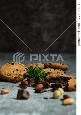 oatmeal cookies with chocolate and nuts 77404404