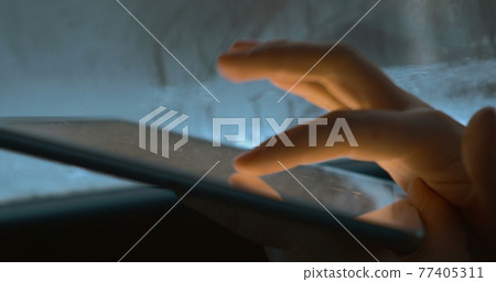 Pad is easy way to keep in touch during trip 77405311