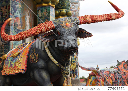 Sculptures of various animals, Thailand, South East Asia 77405551