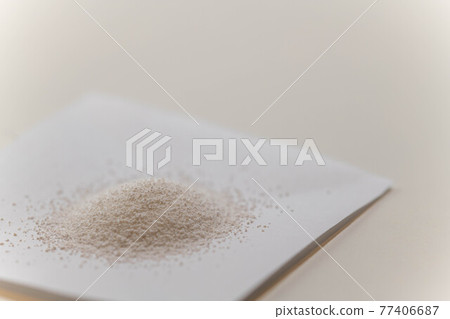 White background medicine (no person, white background) 77406687