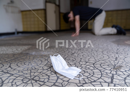 Going out of business 77410951