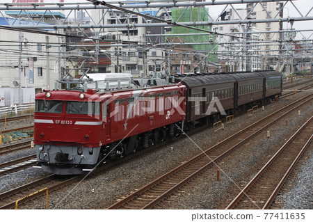 Deadhead train of old passenger car Deadhead train of old passenger car 77411635