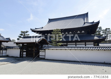 從京都市北條眺望的聖國寺 從京都市北條眺望的聖國寺 77411638