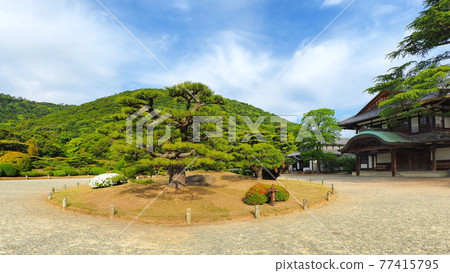 Ritsurin Garden Commerce and Industry Promotion Hall 32 77415795