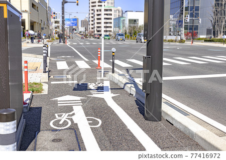 Bicycle exclusive lane 77416972