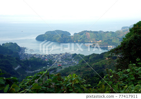 Landscape of Hokezu Bay in Akehama Town, Seiyo City 77417911