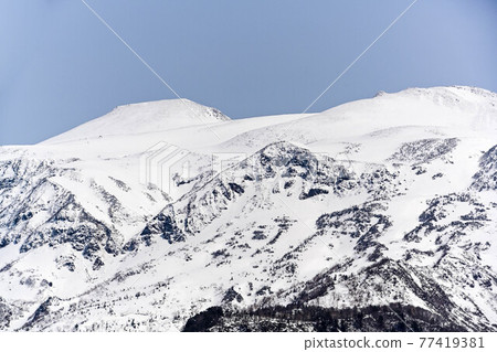 從岩屋又谷庭園遠眺白山 77419381