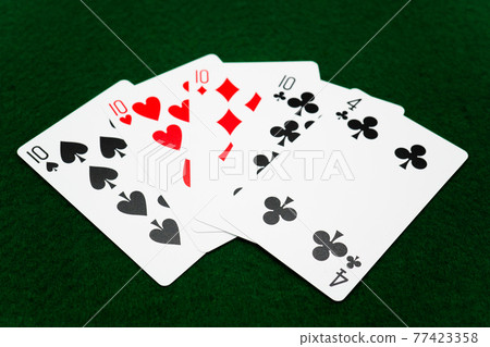 四張牌撲克 77423358