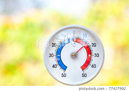 Outdoor thermometer, temperature gauge, thermometer, weather