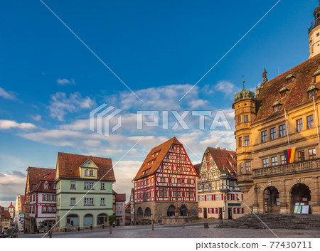 Marktplatz square Rothenburg ob der Tauber Old Town Bavaria Germany 77430711