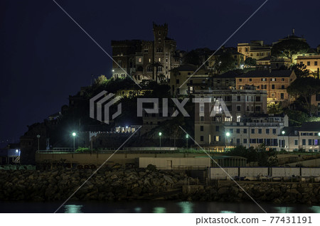 Boccadasse and the castle of Capo Santa chiara 77431191