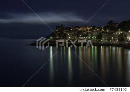 Boccadasse and the castle of Capo Santa chiara 77431192