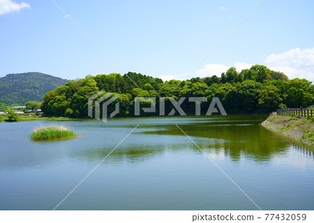 Hashihaka Kofun (Sakurai City, Nara Prefecture) Hashihaka Kofun (Sakurai City, Nara Prefecture) 77432059