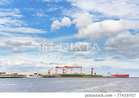 【神奈川/橫須賀】位於夏島町工業區的住友重工橫須賀工廠。 77439707